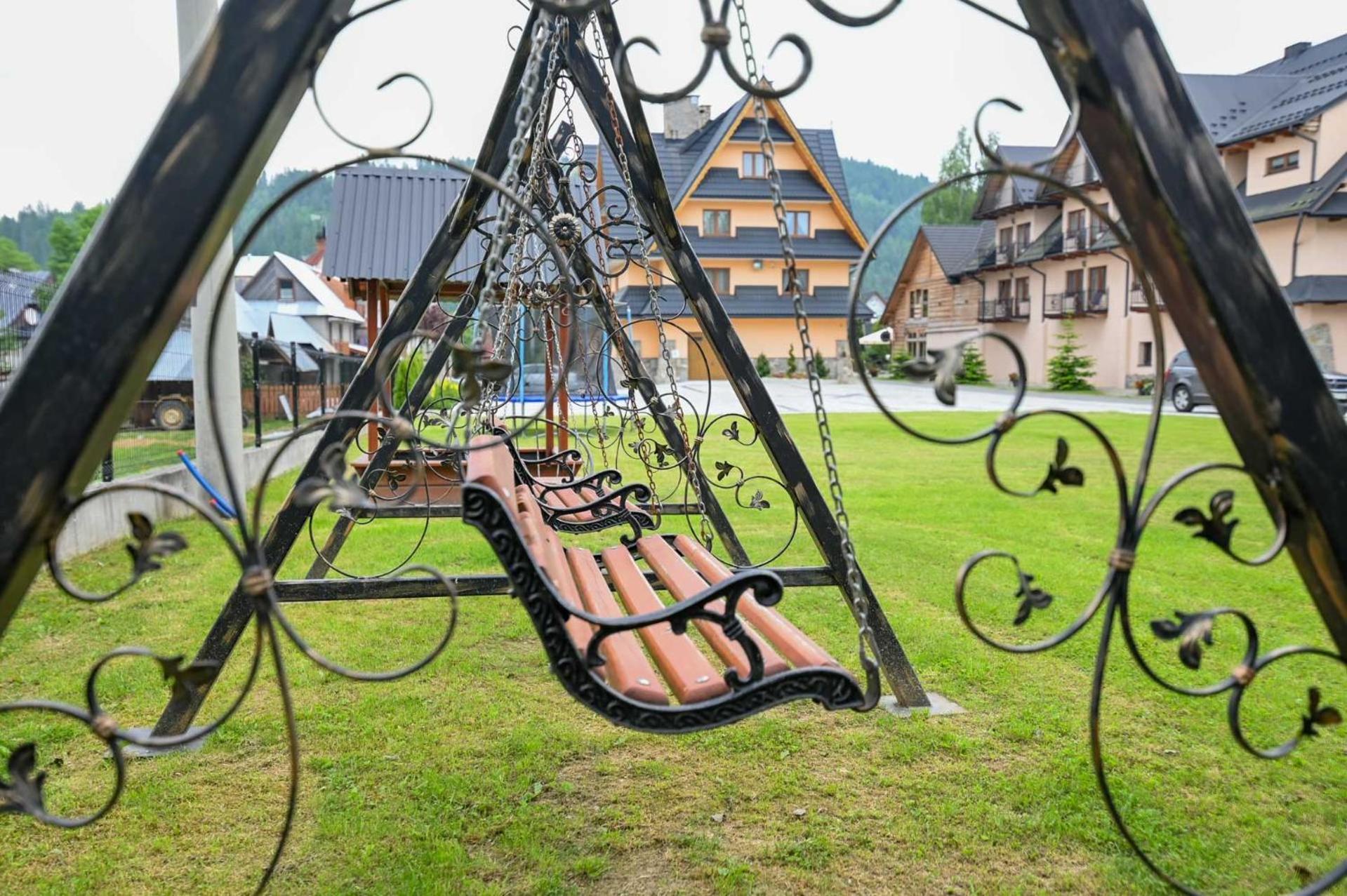 Pod Tatrami 2 - Swietna Lokalizacja, Obok Przystanku Ski Busa Oraz Restauracji, Duzy Parking Бялка-Татшаньска Экстерьер фото