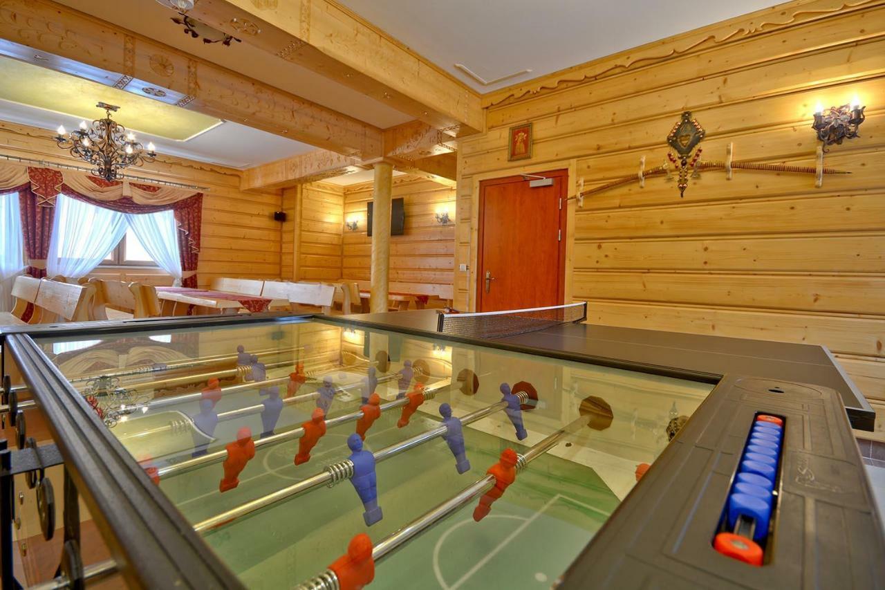 Pod Tatrami 2 - Swietna Lokalizacja, Obok Przystanku Ski Busa Oraz Restauracji, Duzy Parking Бялка-Татшаньска Экстерьер фото